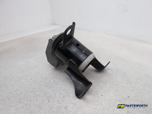 Engine Mounting Bracket 2