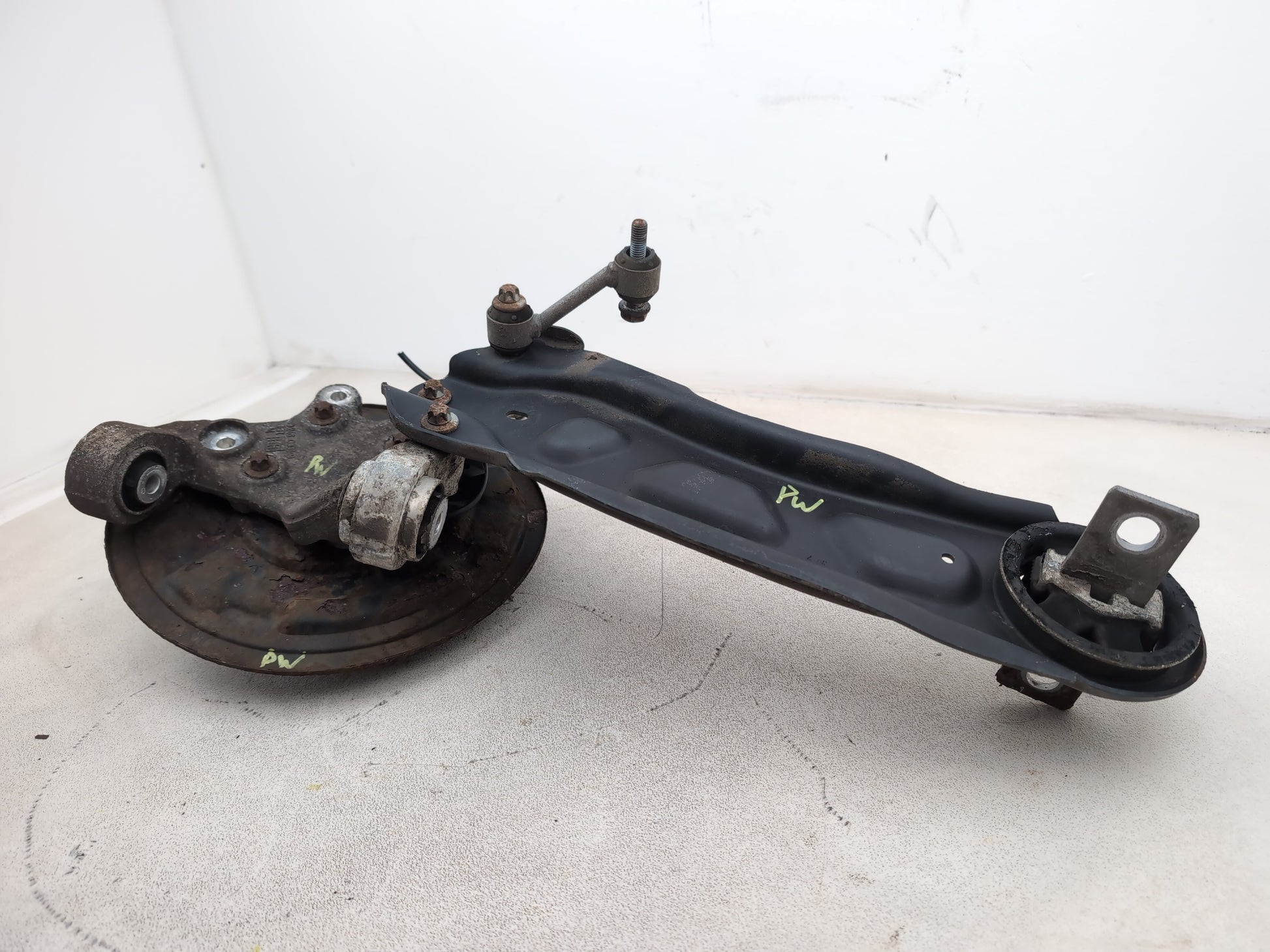 Wheel Hub Rear LH 2