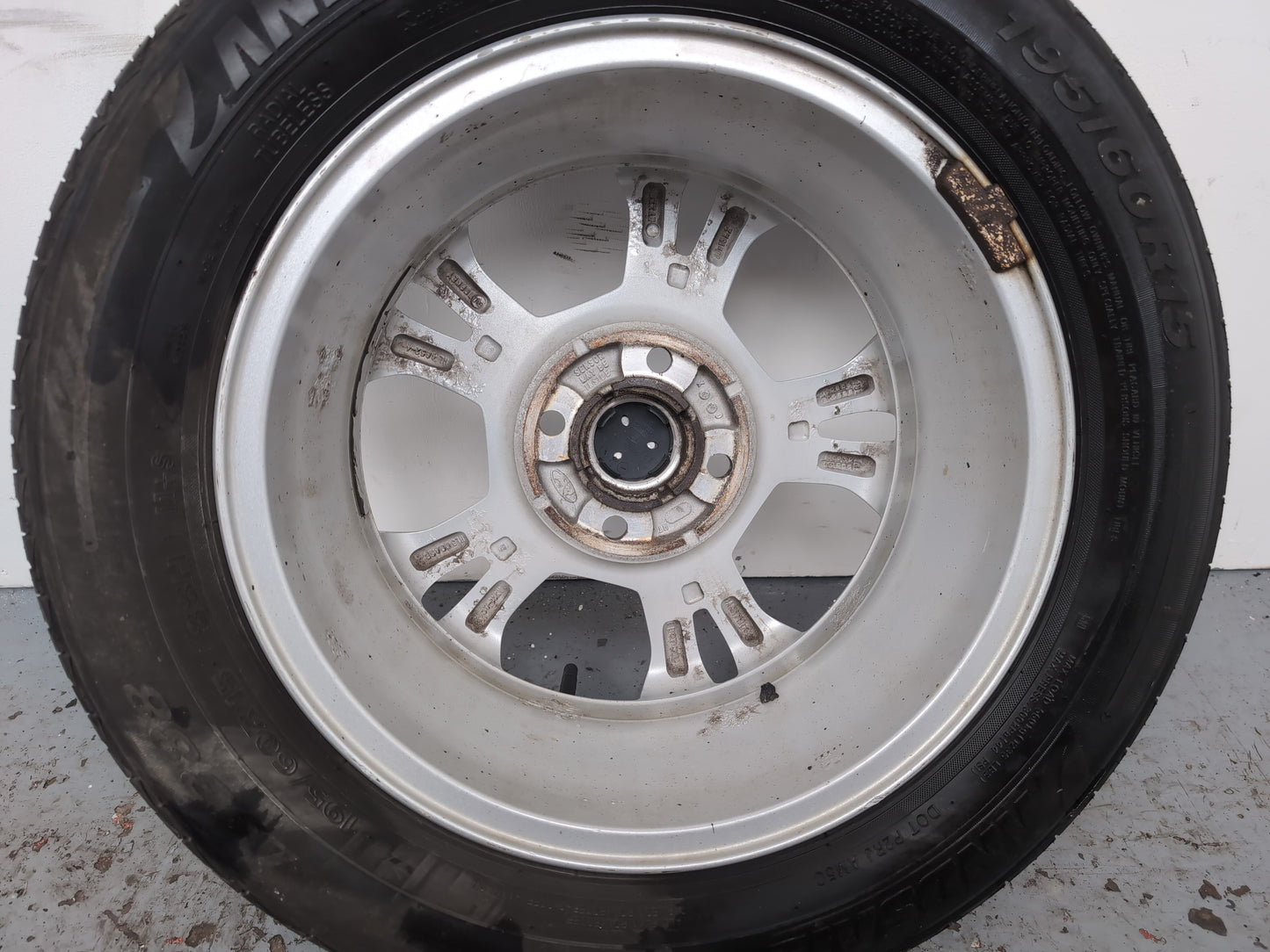 Wheel Road Alloy 8