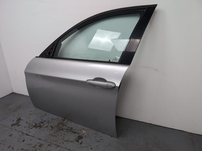 Bmw 3 Series E90/E91 M Sport Door Front Lh Passenger Side Silver 354 2009-2012 - photo 2