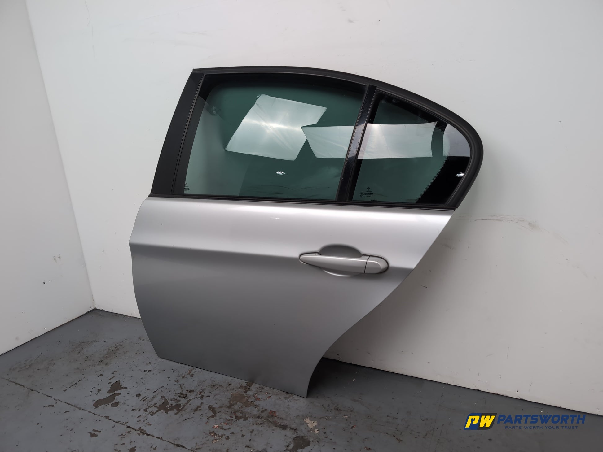 Door Rear LH 2