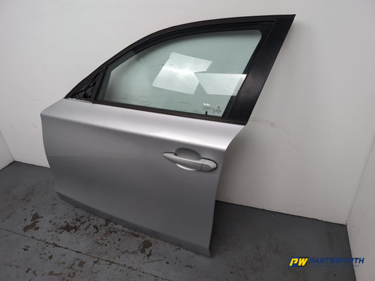 Bmw 1 Series E87 M Sport Door Front Lh Passenger Side Silver 354 2007-2009 - photo 2