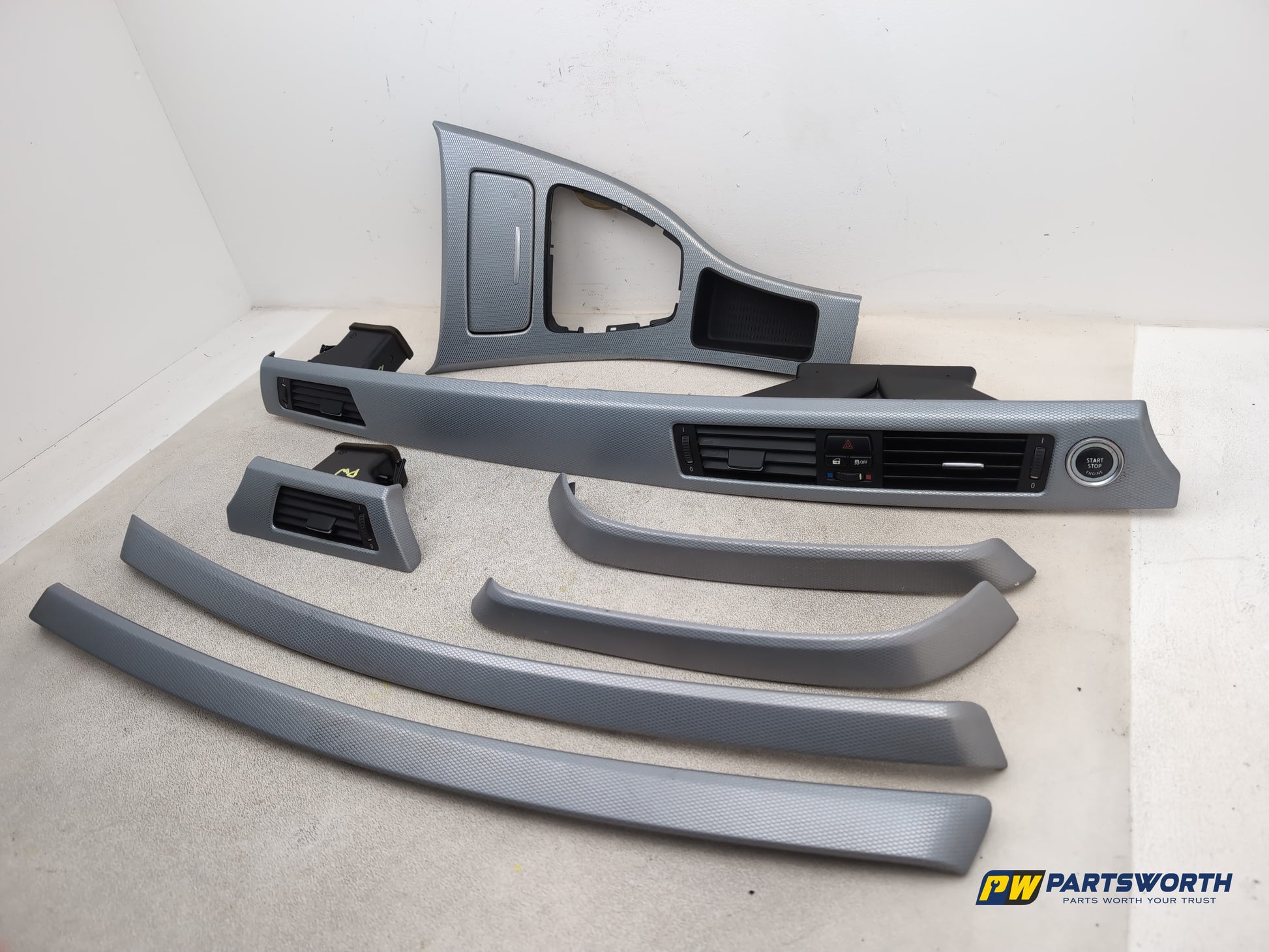 Dashboard Trim With Air Vent  2