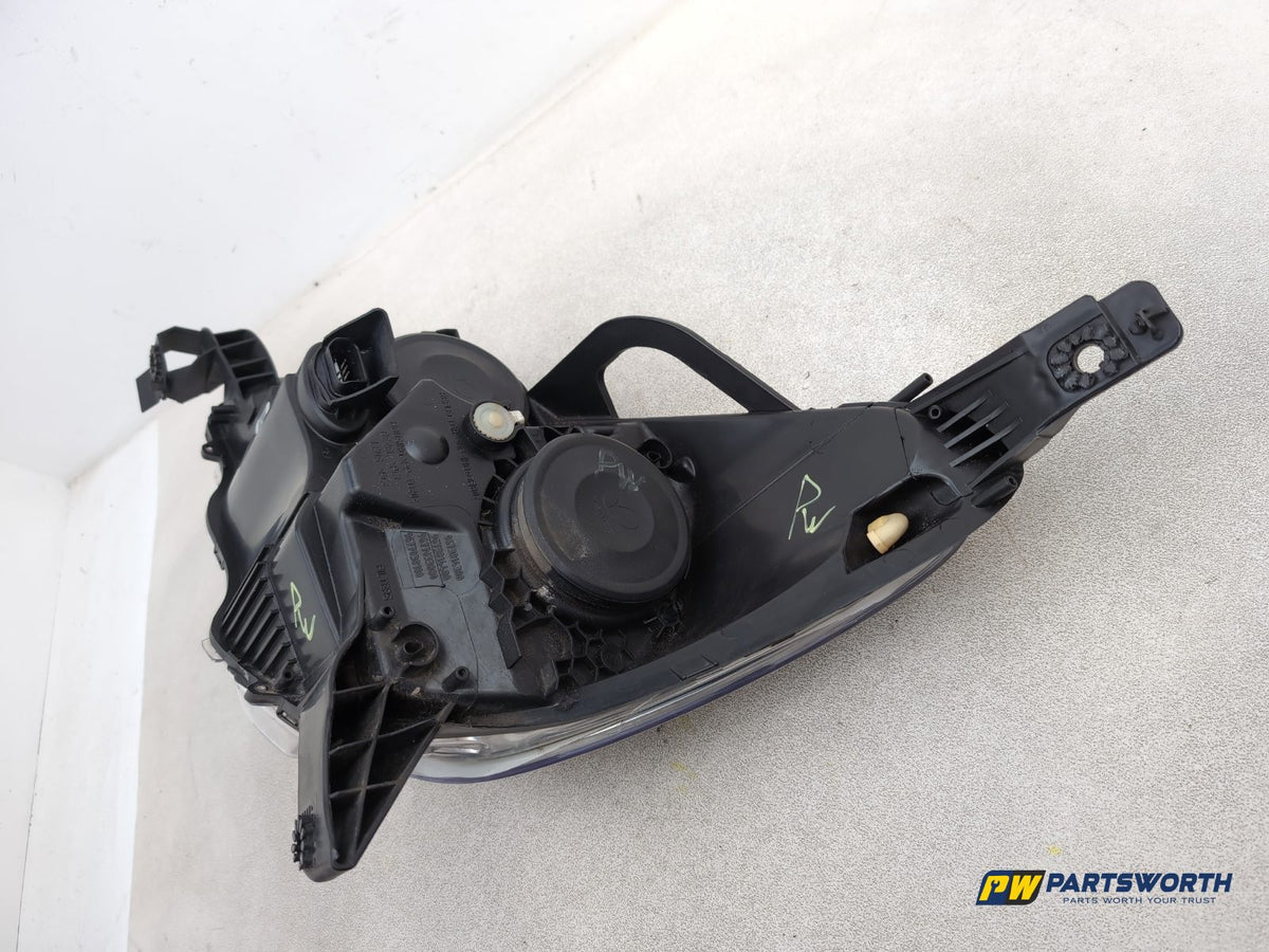 Headlamp RH 8