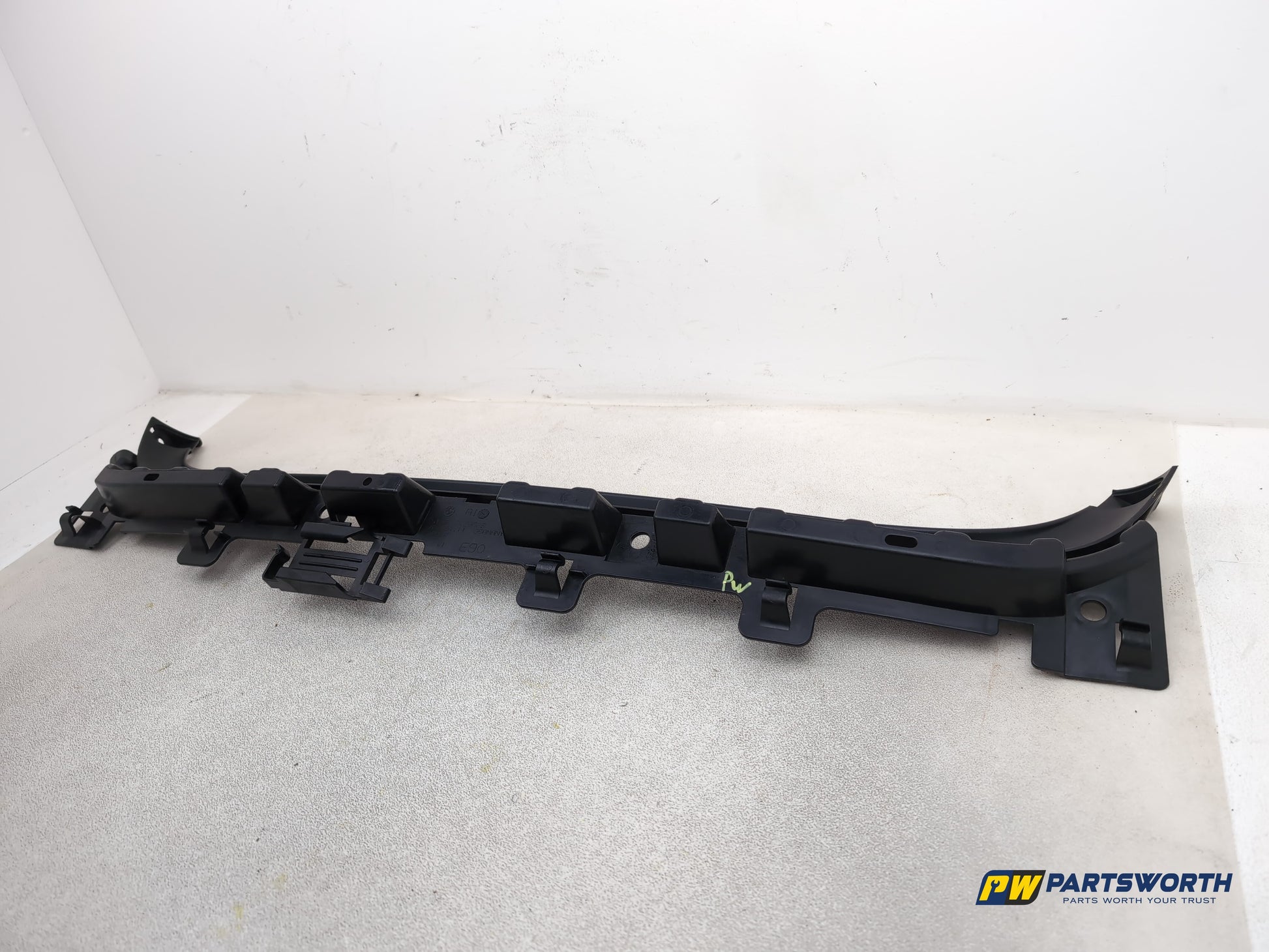 Bumper Rear Bracket LH 2
