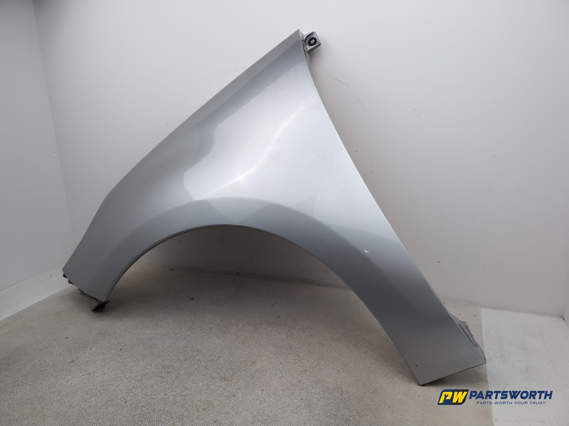 Wing Front LH 5