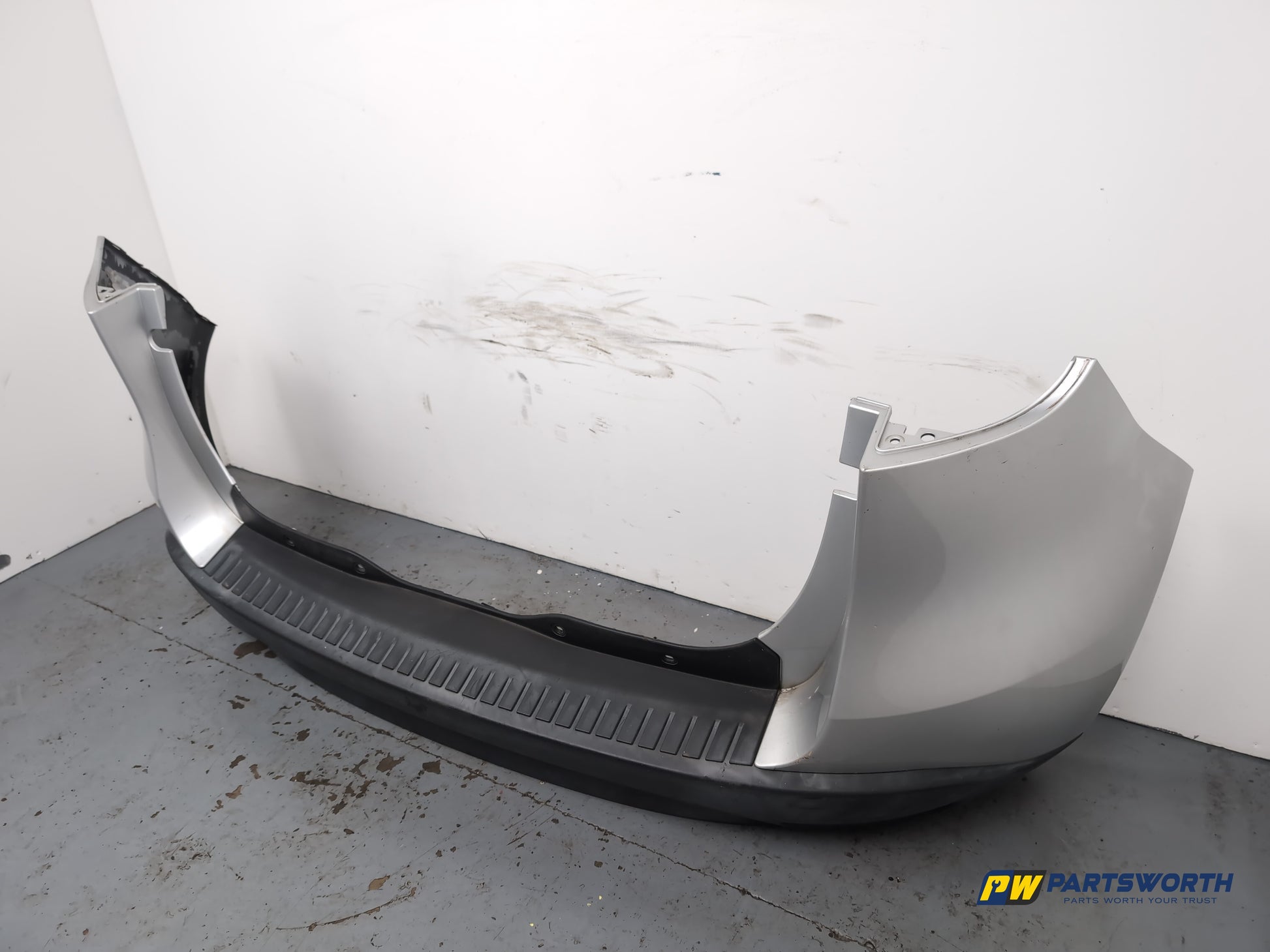 Rear Bumper 8