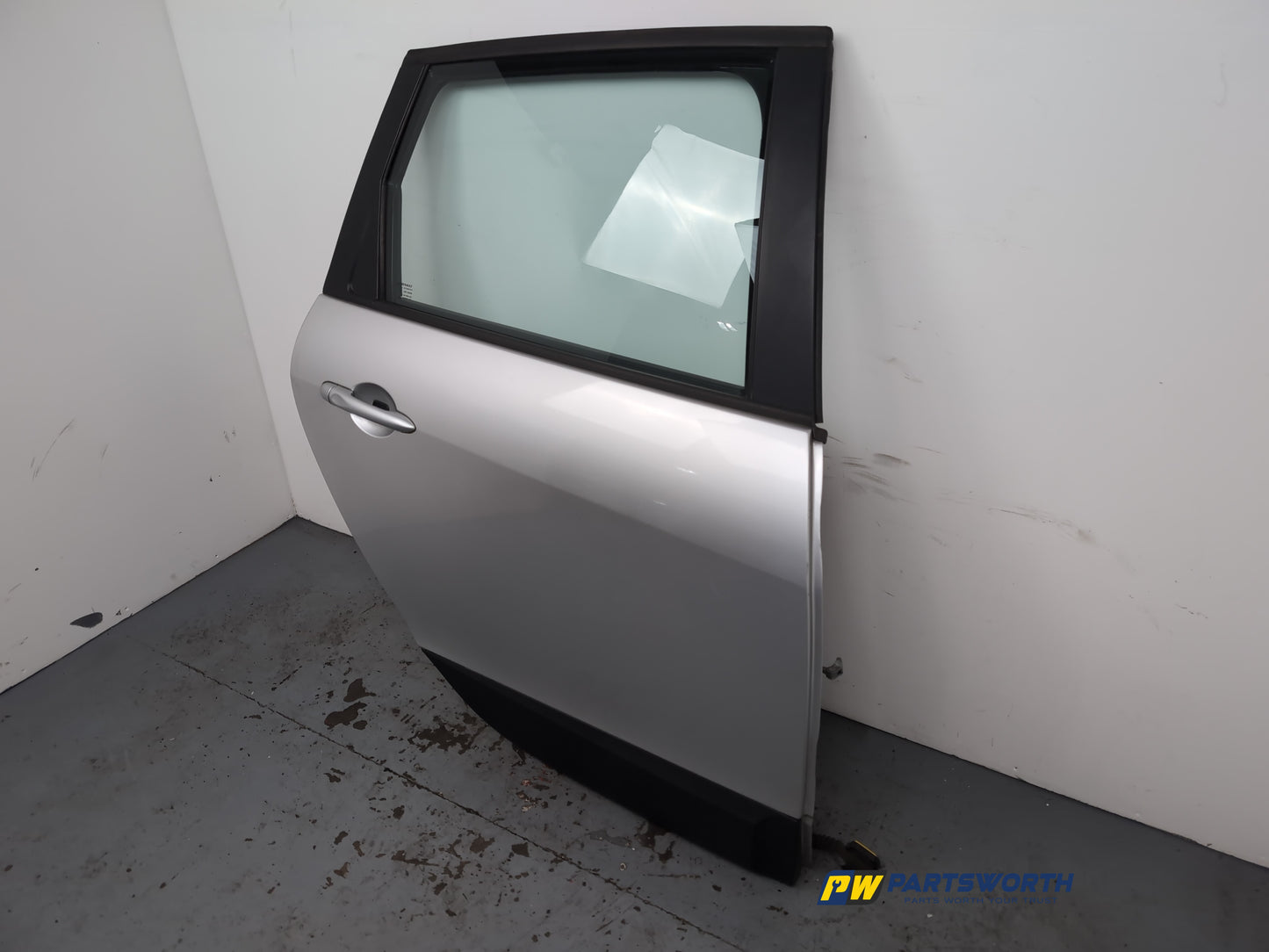 Door Rear LH 1