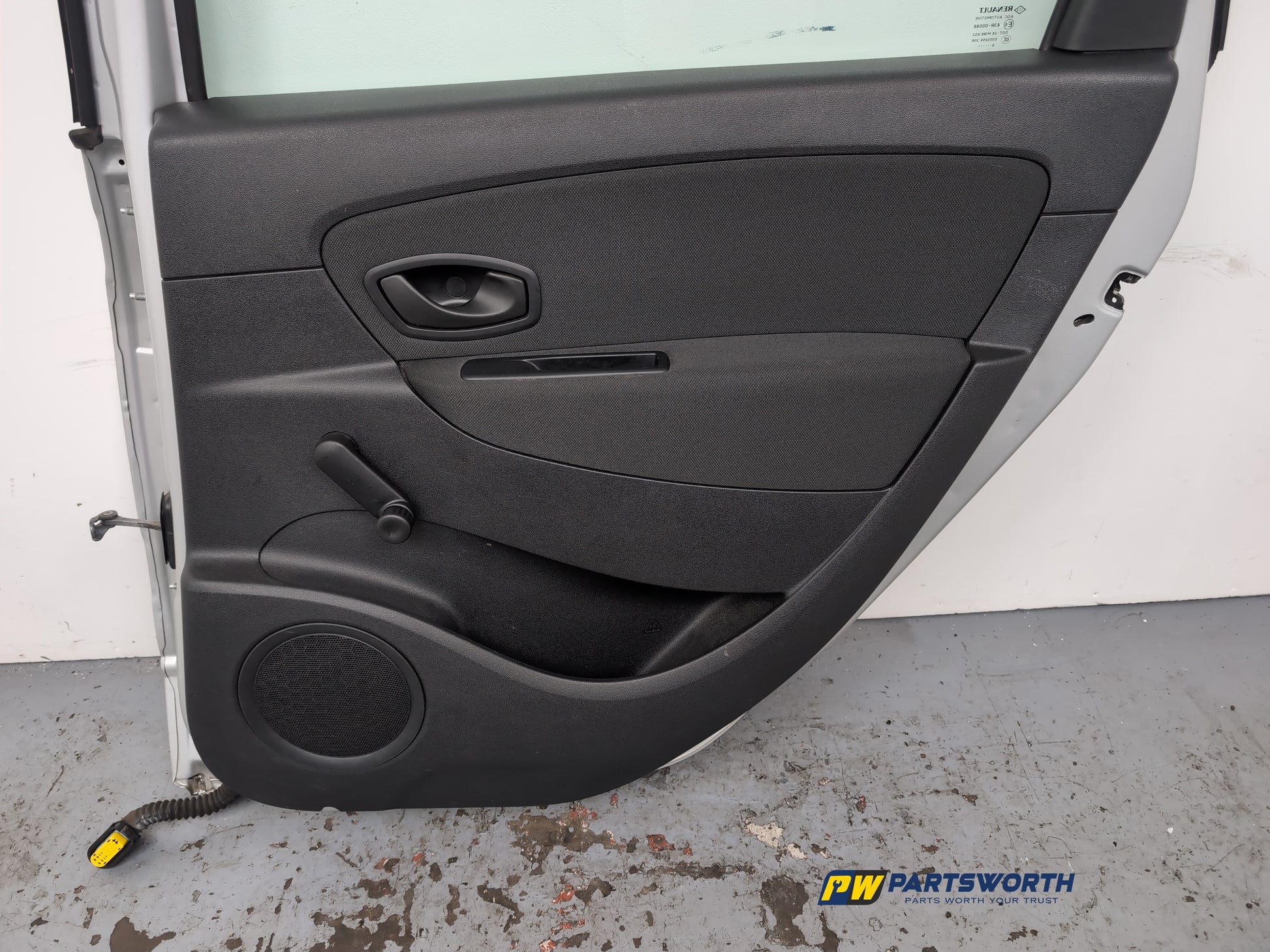 Door Rear LH 7