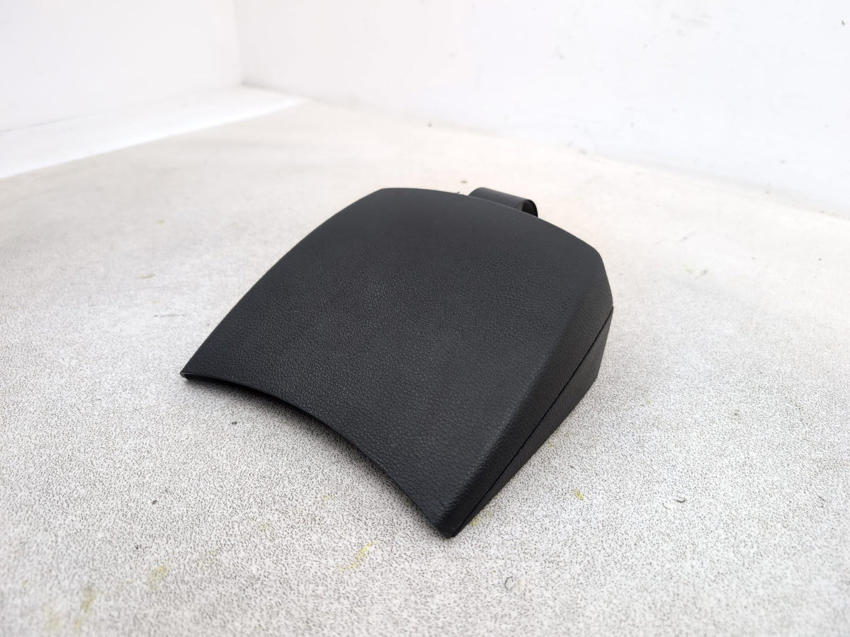 Centre Console Armrest 2
