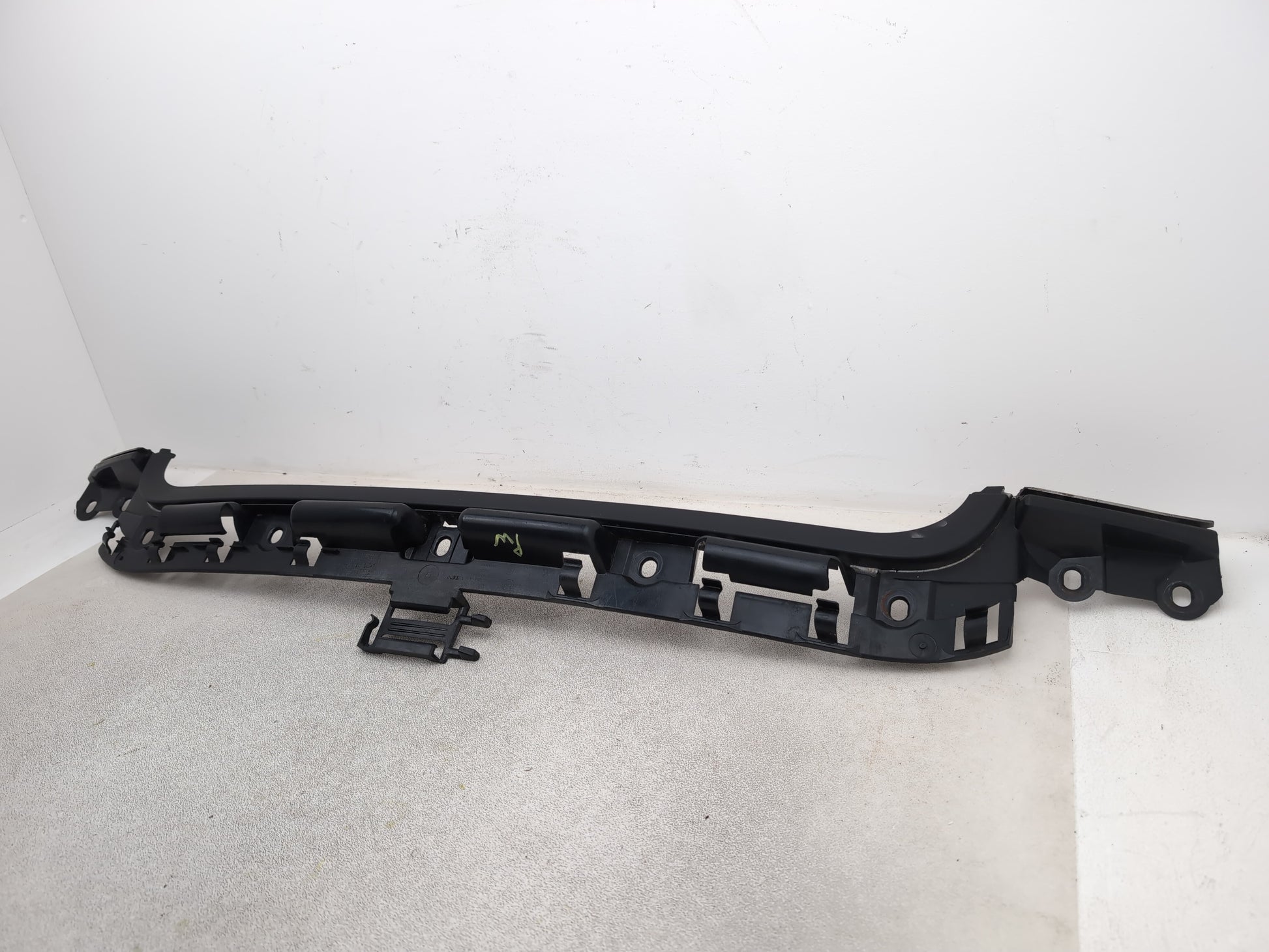 Bumper Rear Bracket RH 1
