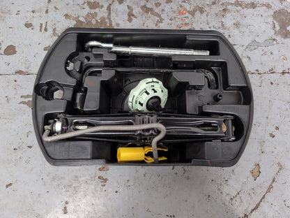 Space Saver Spare Wheel and Tool Kit  7