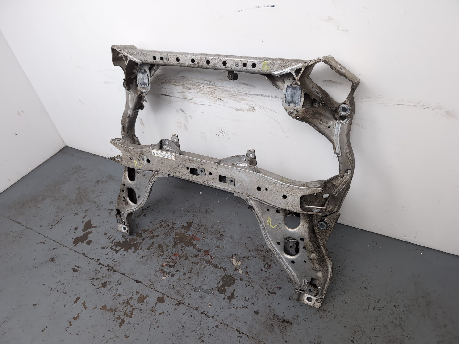 Subframe Front 2
