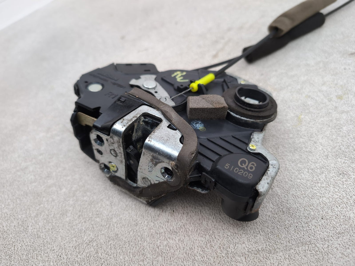 Door Lock Front RH 2