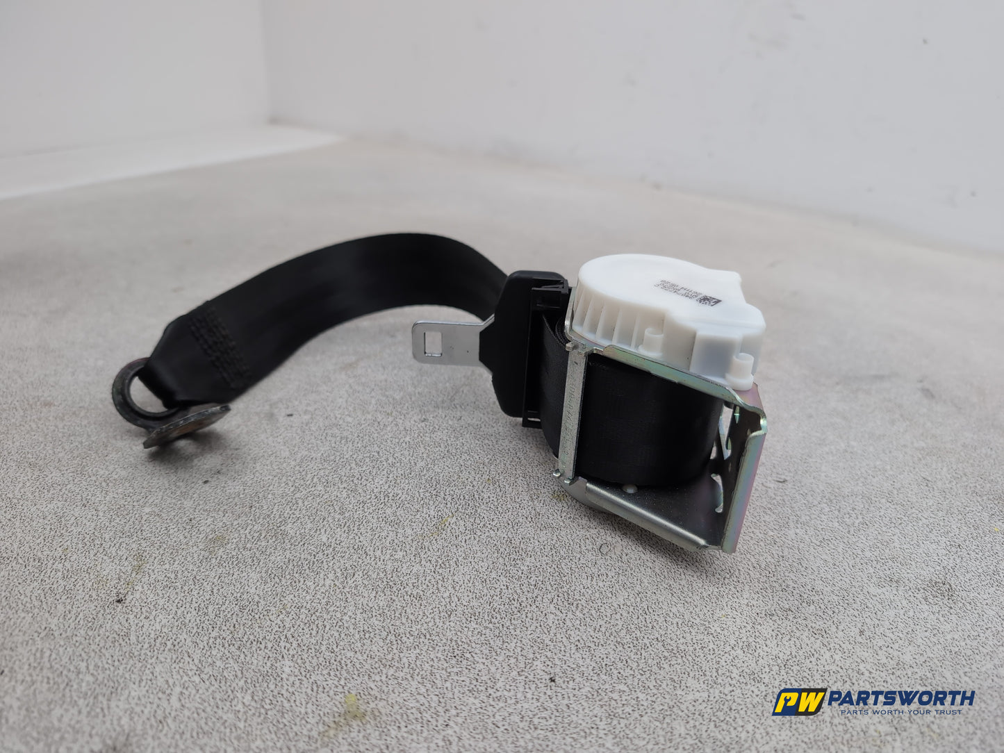Seat Belt Rear RH 2