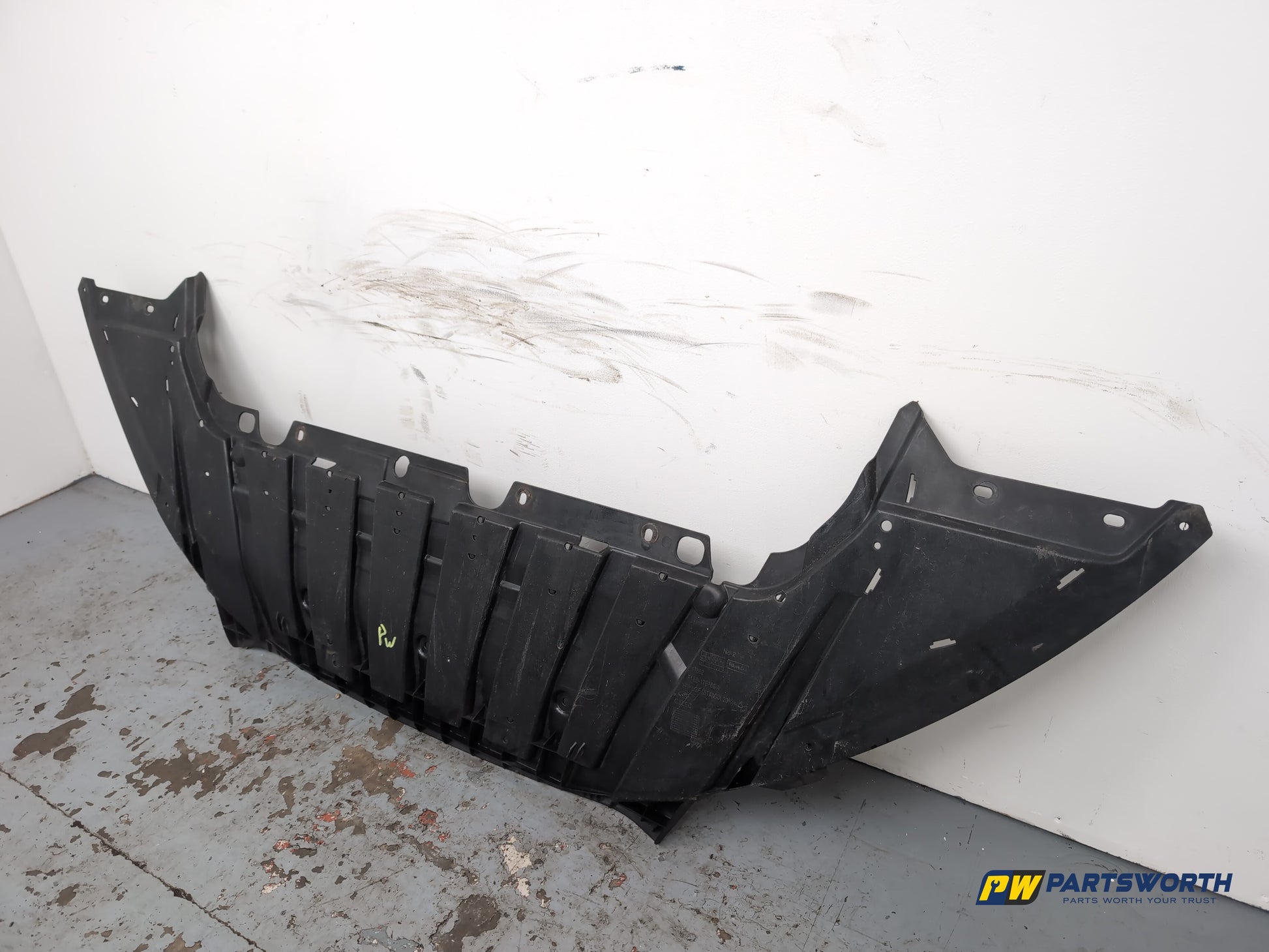 Bumper Front Undertray 2
