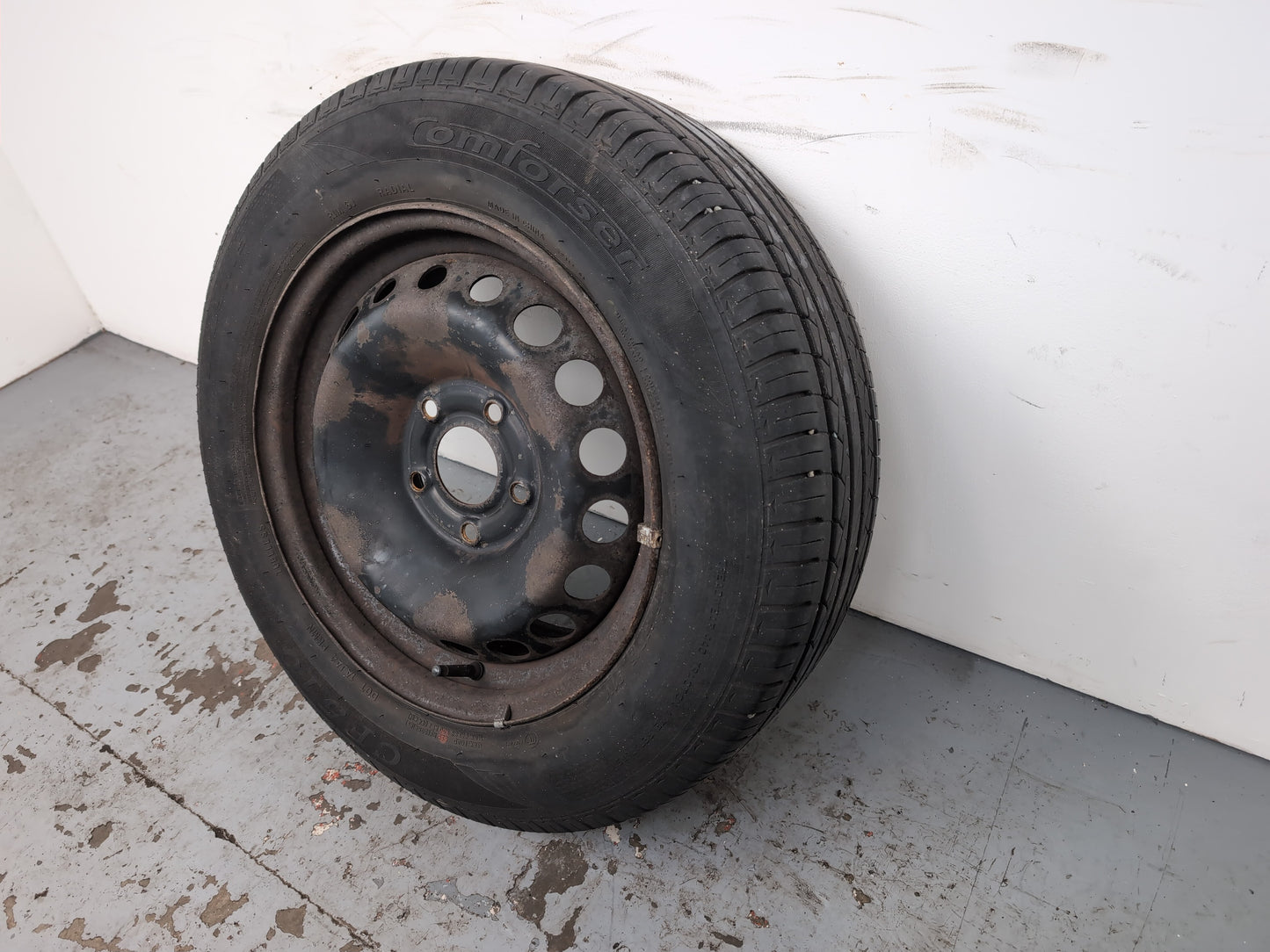 Renault Scenic Bizu Wheel With Tyre 195/65 R15 - photo 2