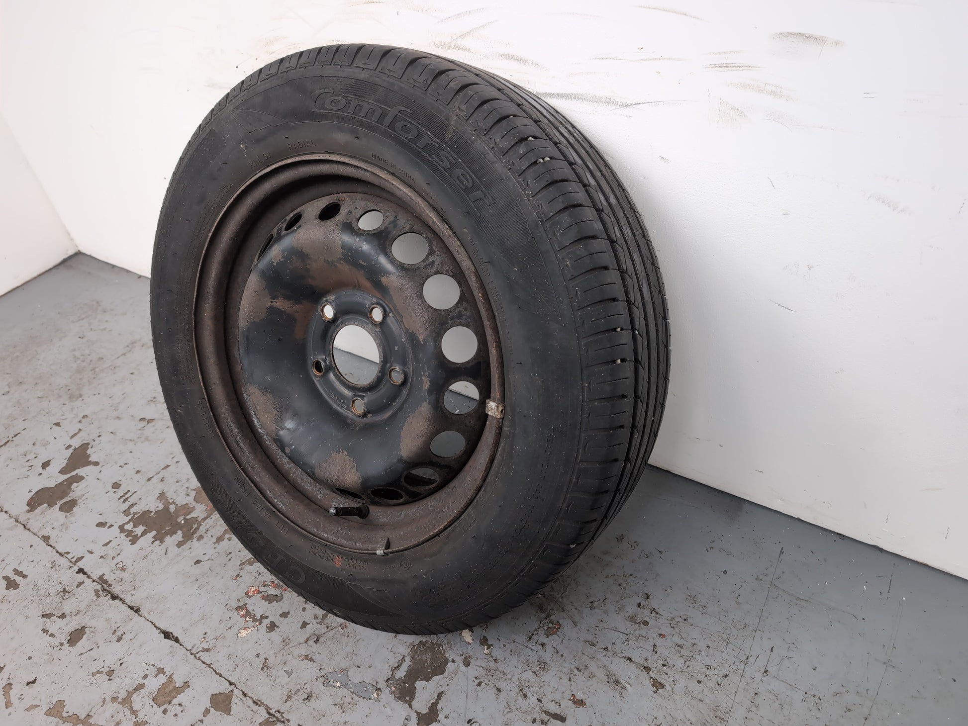 Renault Scenic Bizu Wheel With Tyre 195/65 R15 - photo 2