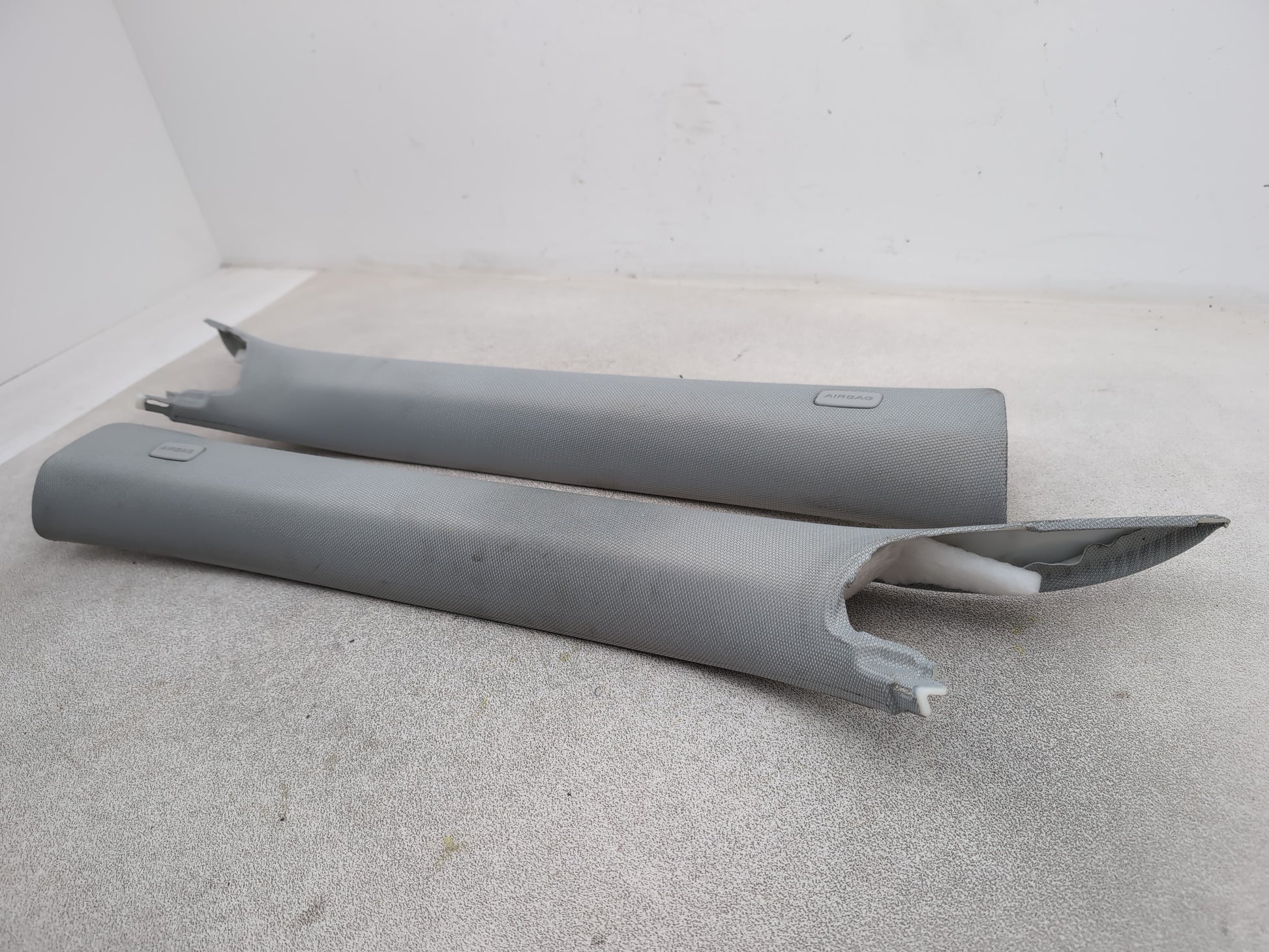 Pair Of Plastic A Pillar Trims 2