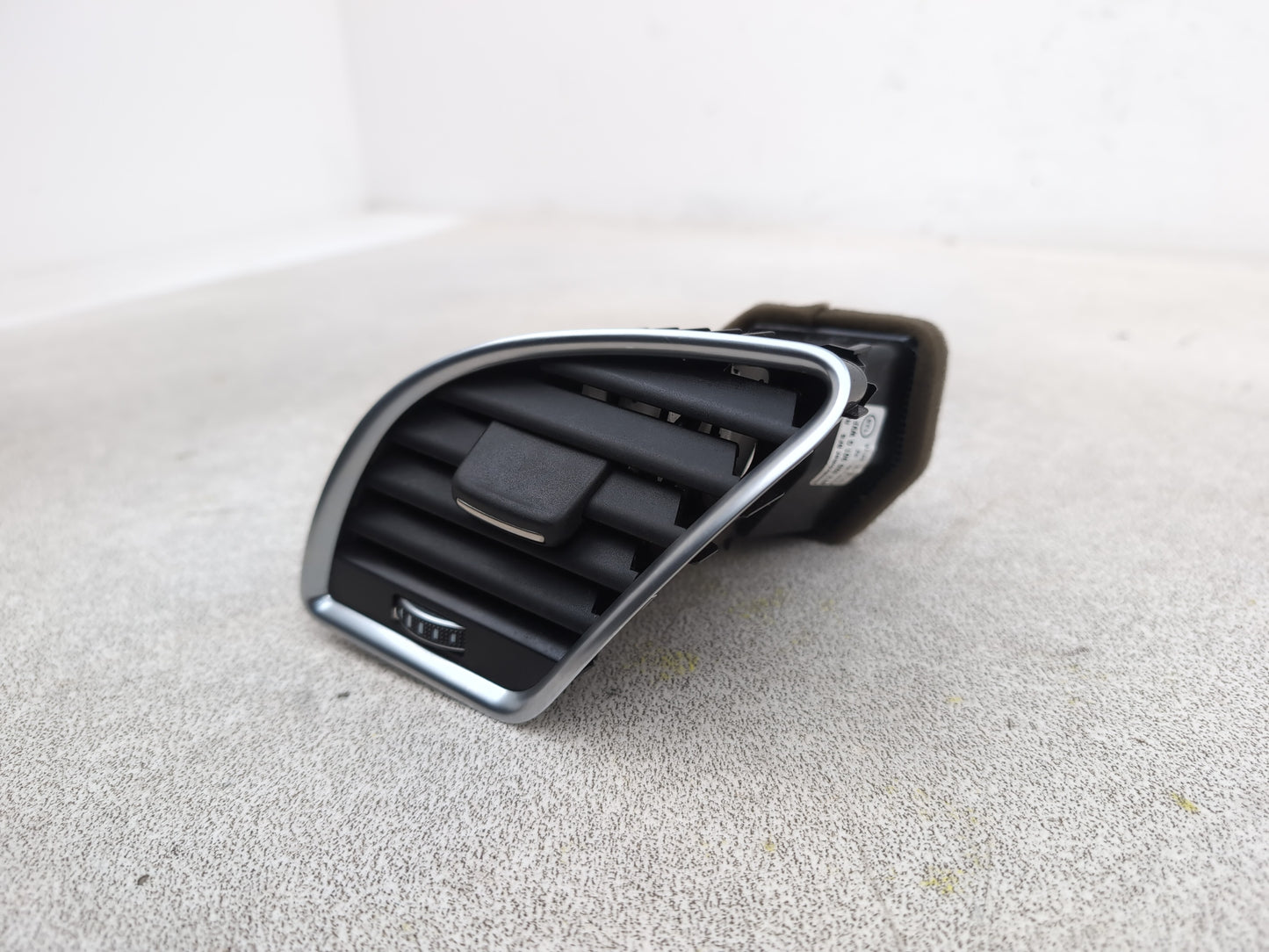 Facia Vent LH 2