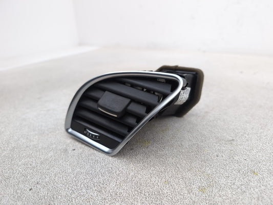 Facia Vent LH 2