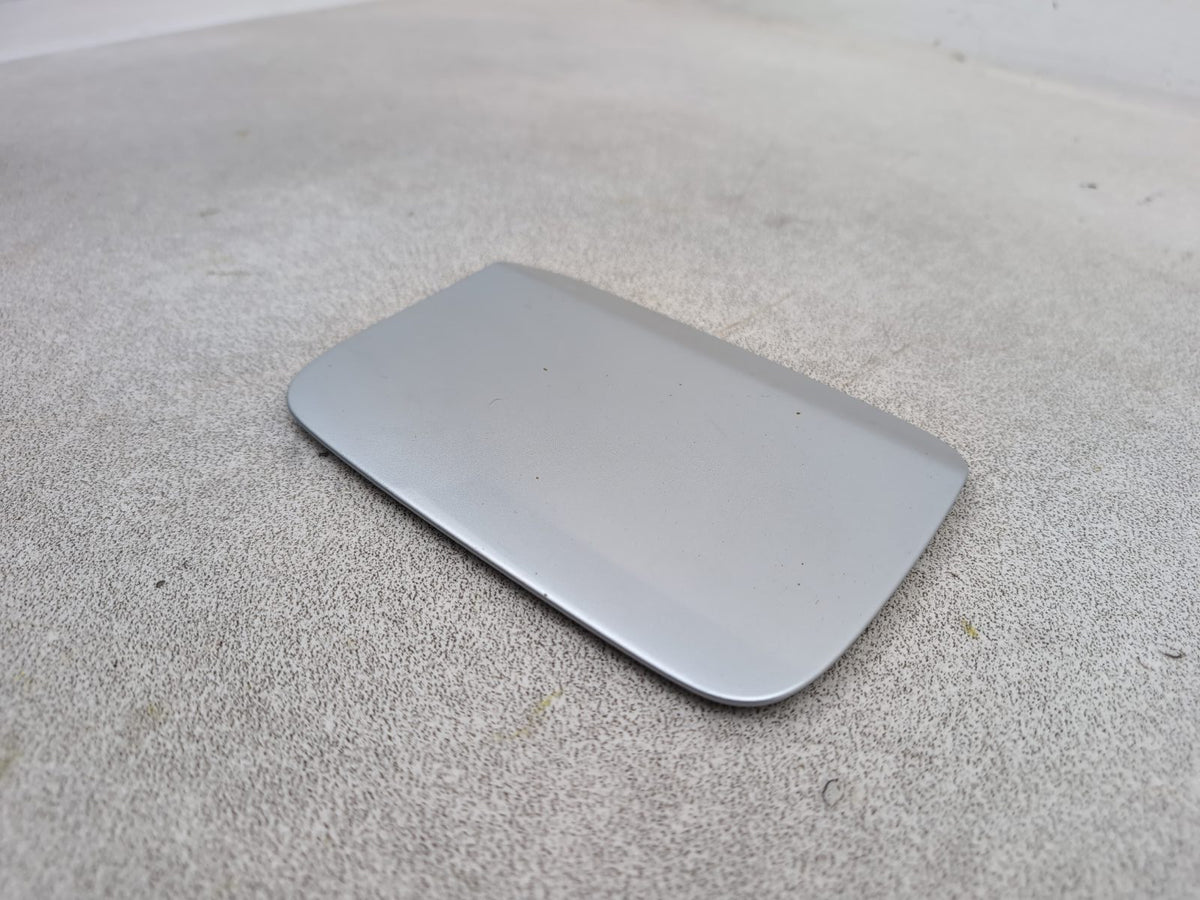 Fuel Filler Flap 2