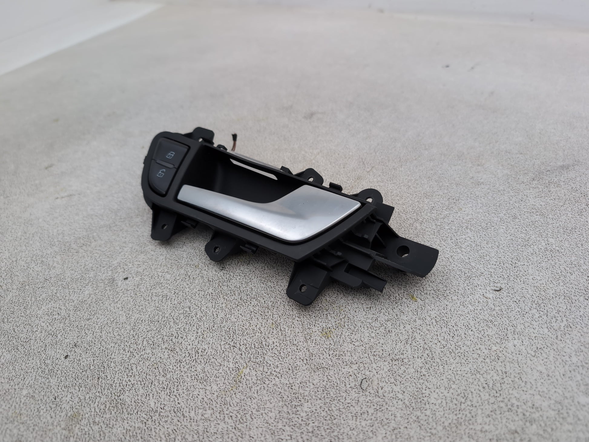 Door Handle Inner Release RH 2