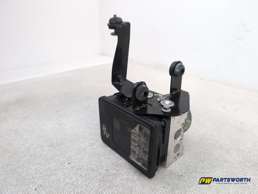 Ford Focus Zetec Tdci Abs Pump F1fc2c405ca 2011-2018 - photo 2