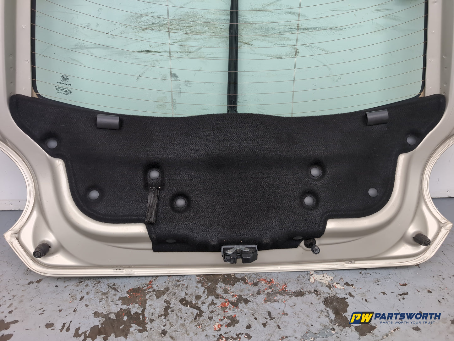 Boot Lid 8