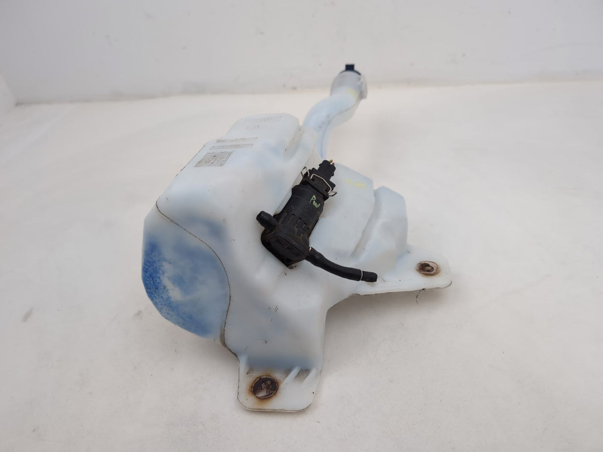Washer Bottle Windscreen 8