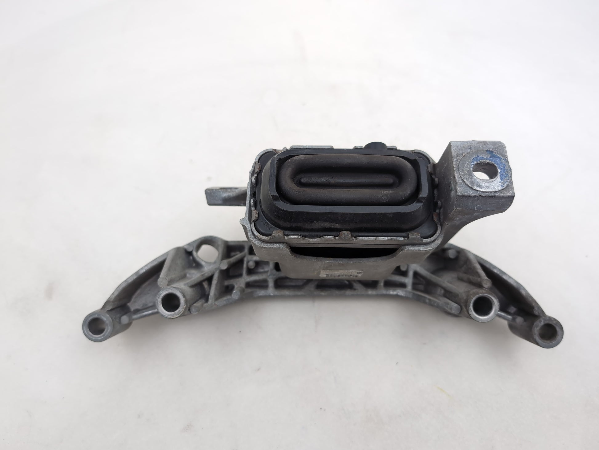 Engine Mounting Bracket 8