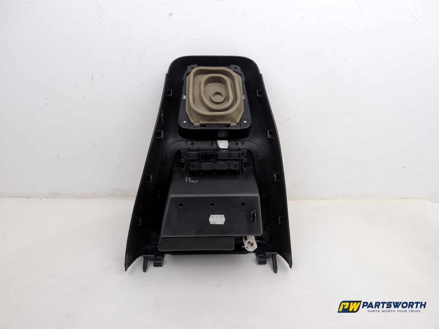 Centre Console 7