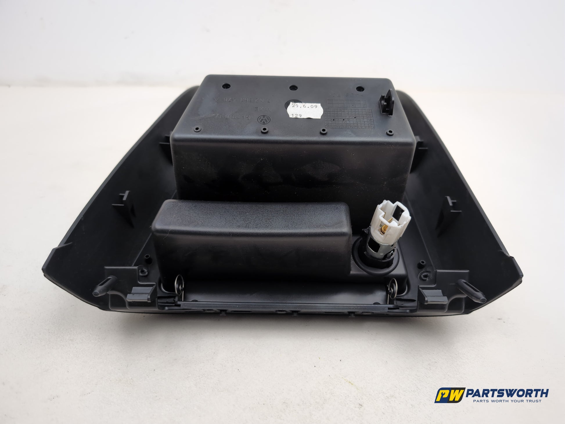 Centre Console 9