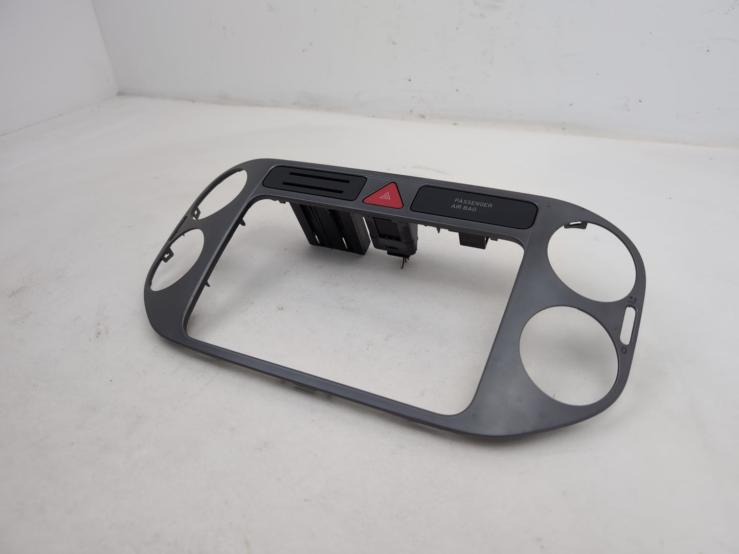Facia Panel Centre Trim 2