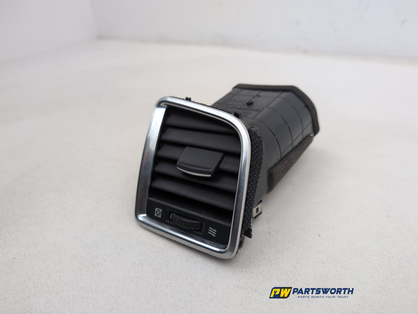 Dashboard Trim With Air Vent  1