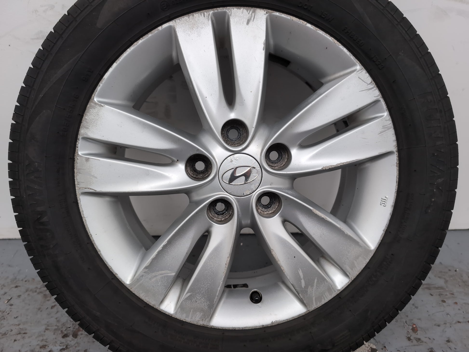 Hyundai Ix20 Style Crdi Wheel With Tyre 205/55 R16 2010-2019 - photo 2