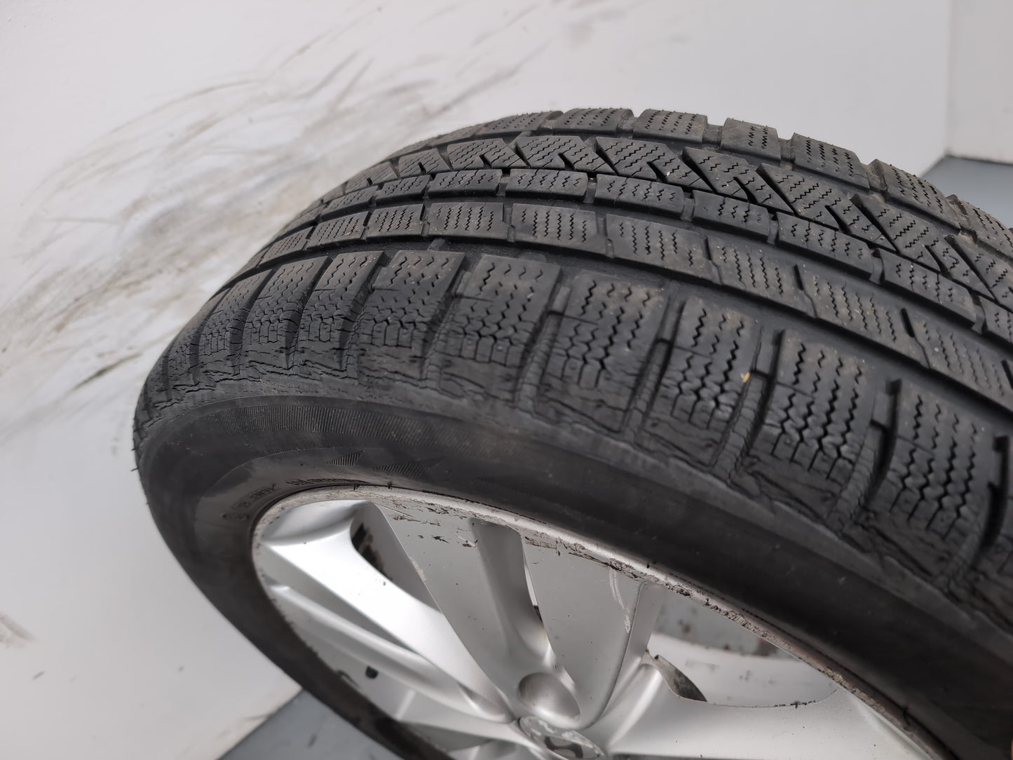 Wheel Road Alloy 8