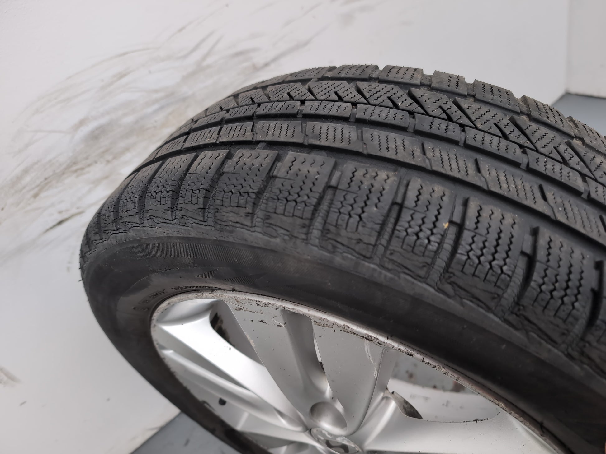 Wheel Road Alloy 8