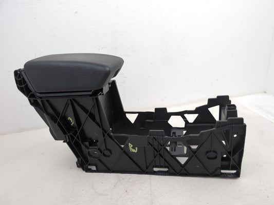 Vauxhall Astra Sri Cdti S/S Centre Console Armrest 2009-2015 - photo 2
