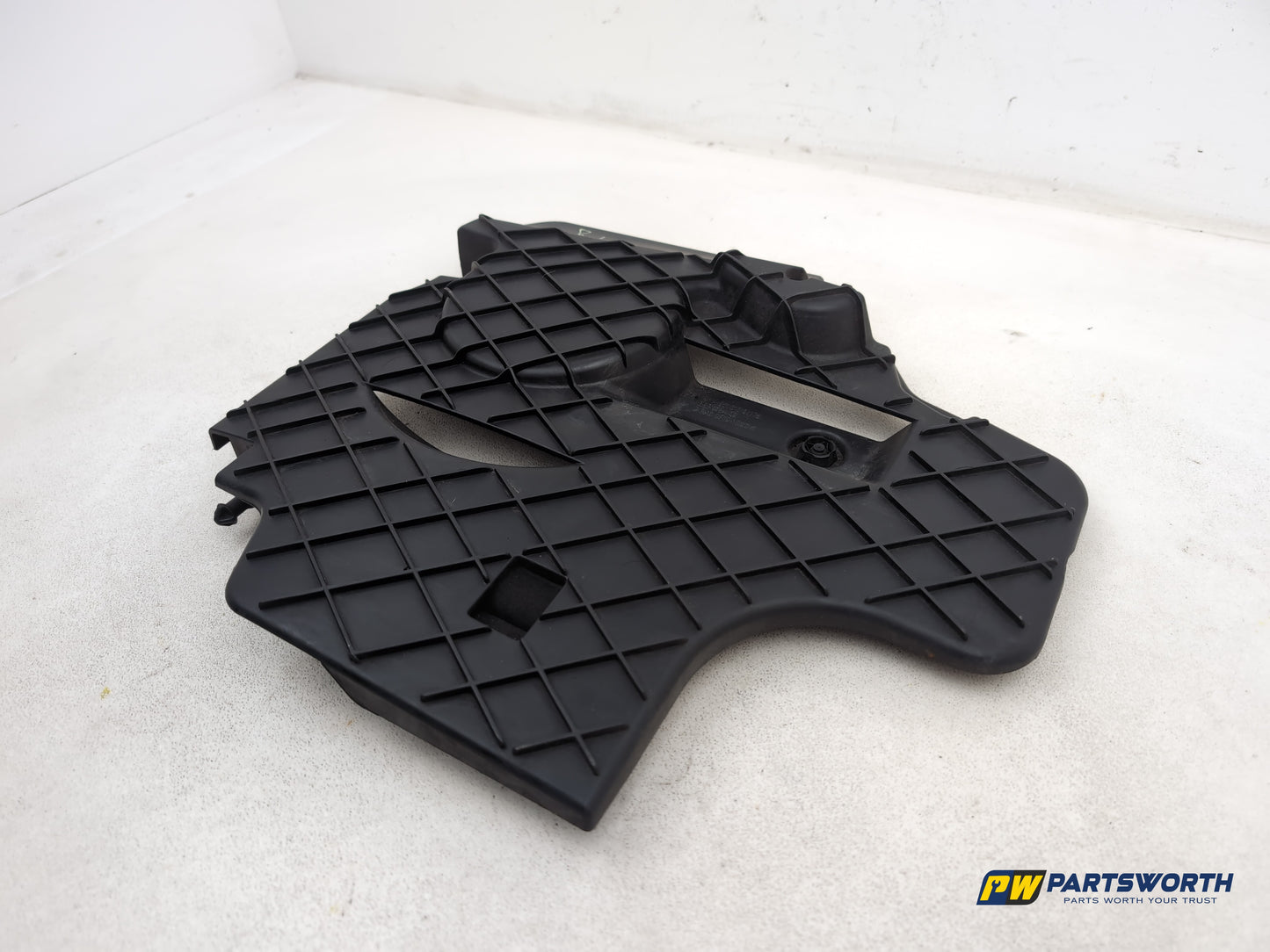 Engine Cover 2
