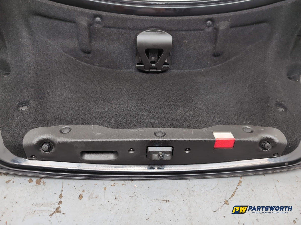 Boot Lid 8