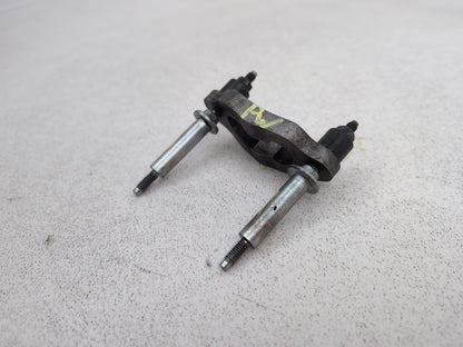 Engine Mounting Bracket 2
