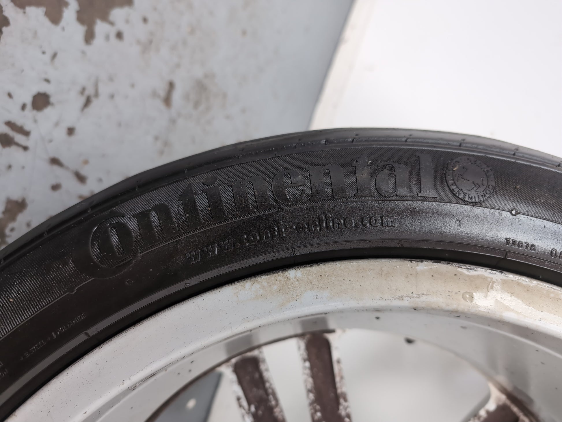 Wheel Road Alloy 8