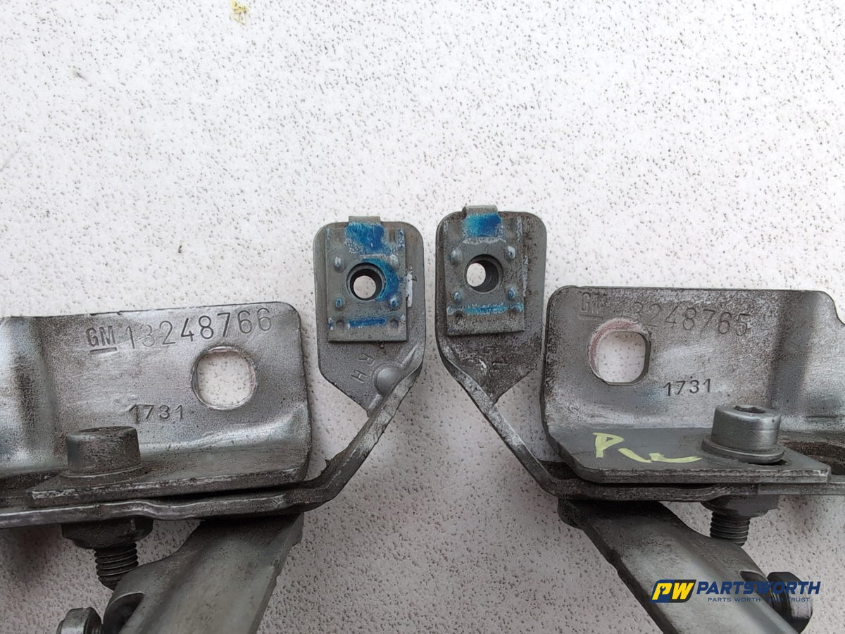 Bonnet Hinges 8