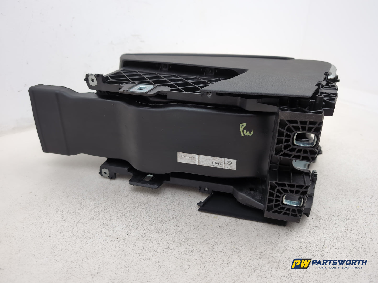 Centre Console Armrest 9
