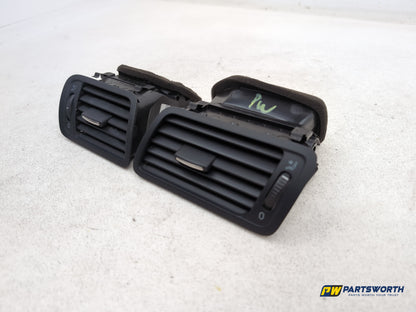 Dashboard Trim With Air Vent  2
