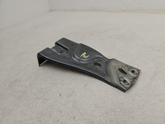 Volkswagen Passat Sel Tdi Drivers Side Front Wing Mount 3c0821142 2006-2010 - photo 2
