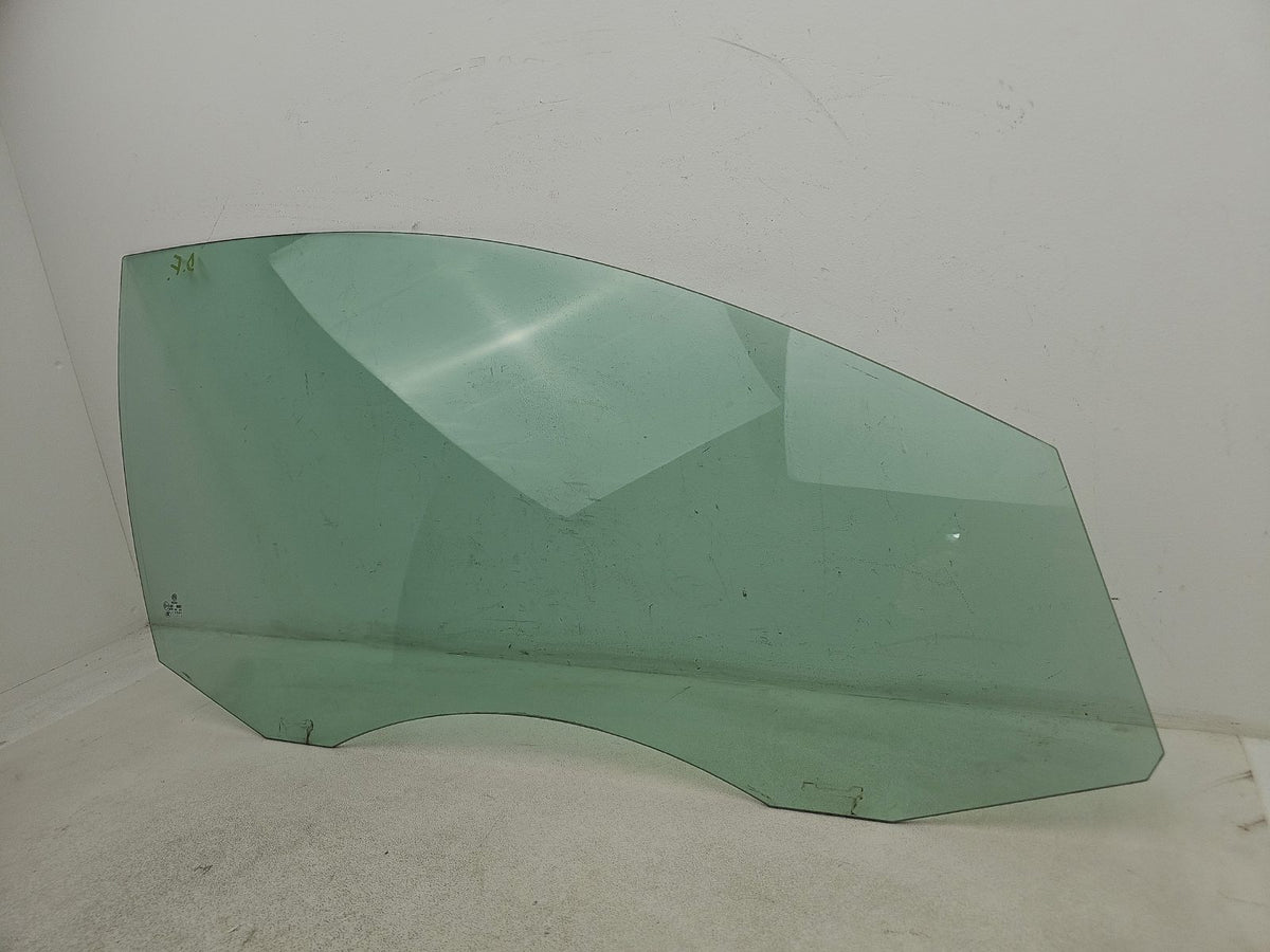 Door Glass Front RH 2