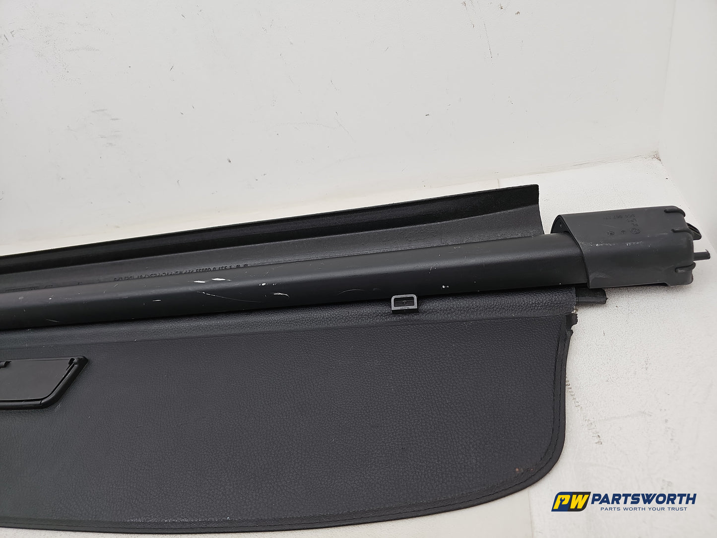 Parcel Shelf 4