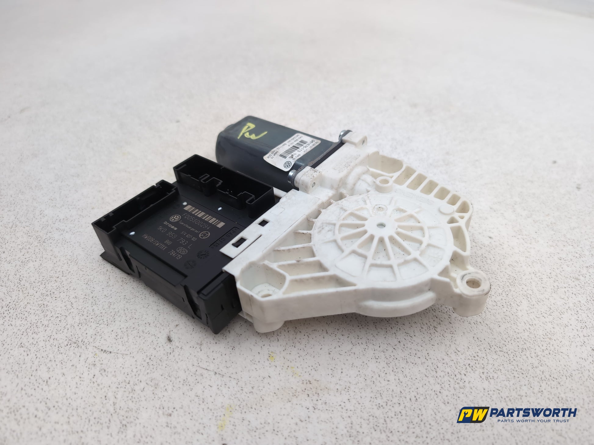 Right Front Window Motor 2